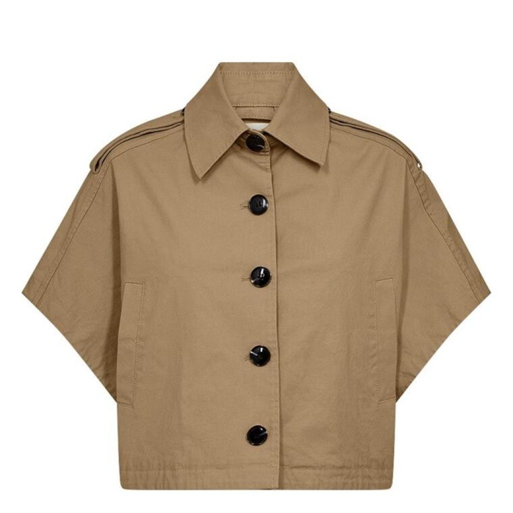 ivy katee cape 1